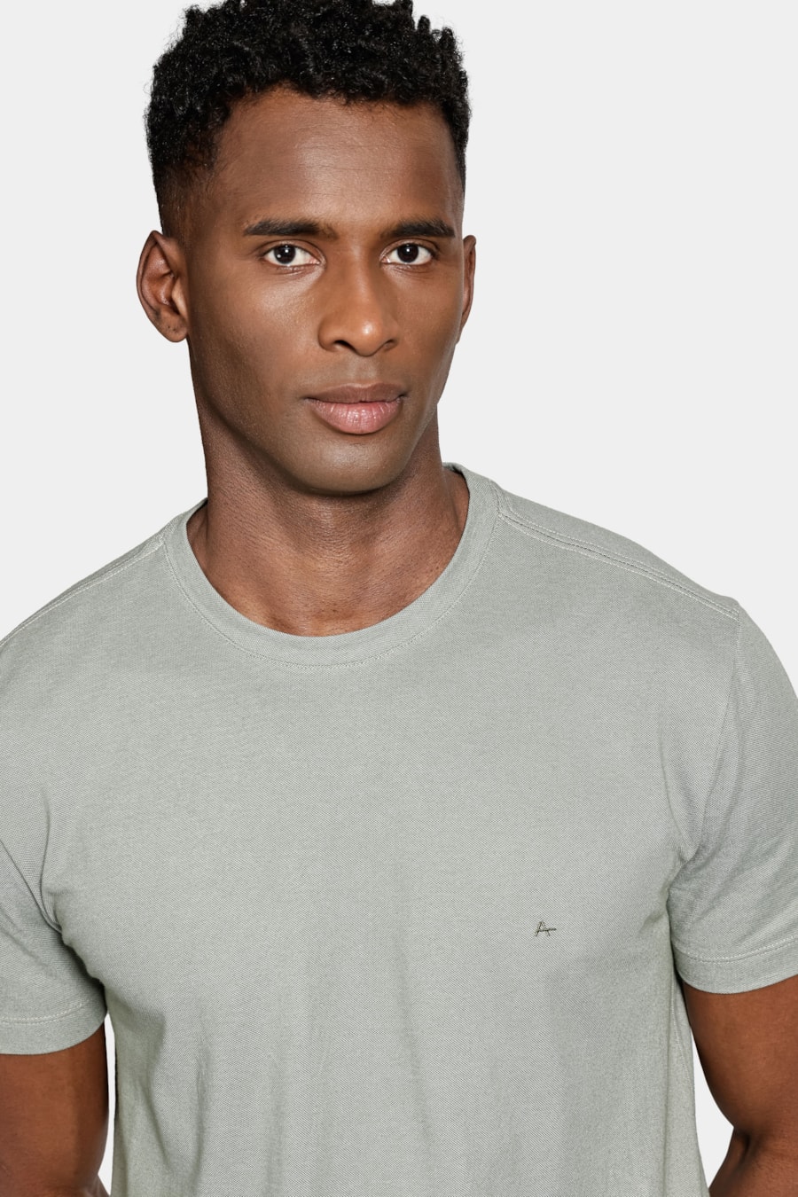 Camiseta Manga Curta Piquet Binado Verde Militar — foto 3 de 5