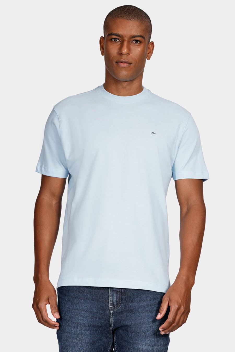 Camiseta Manga Curta Piquet Clássica Azul Celeste — foto 1 de 4