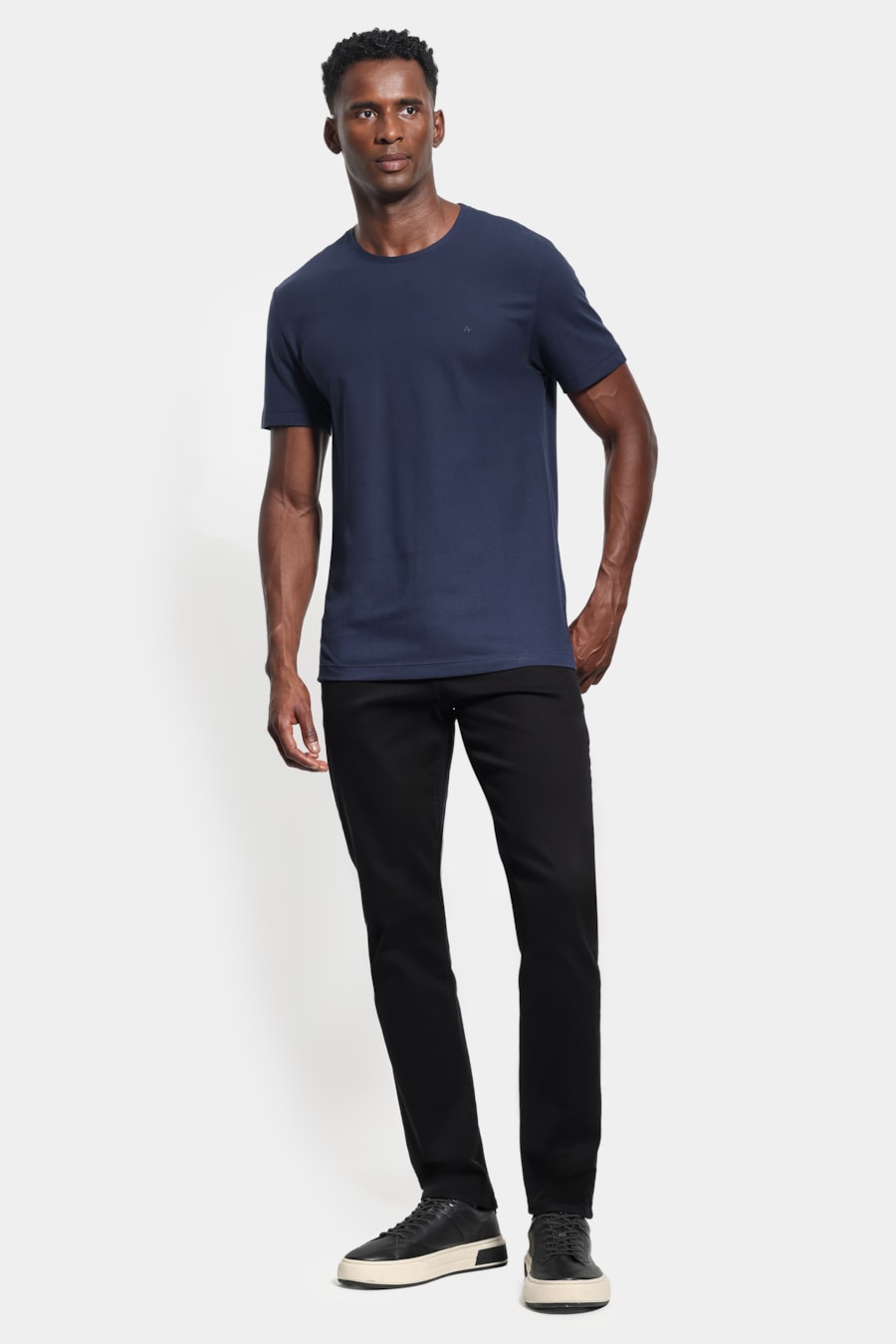 Camiseta Manga Curta Piquet Comfort Navy — foto 2 de 5