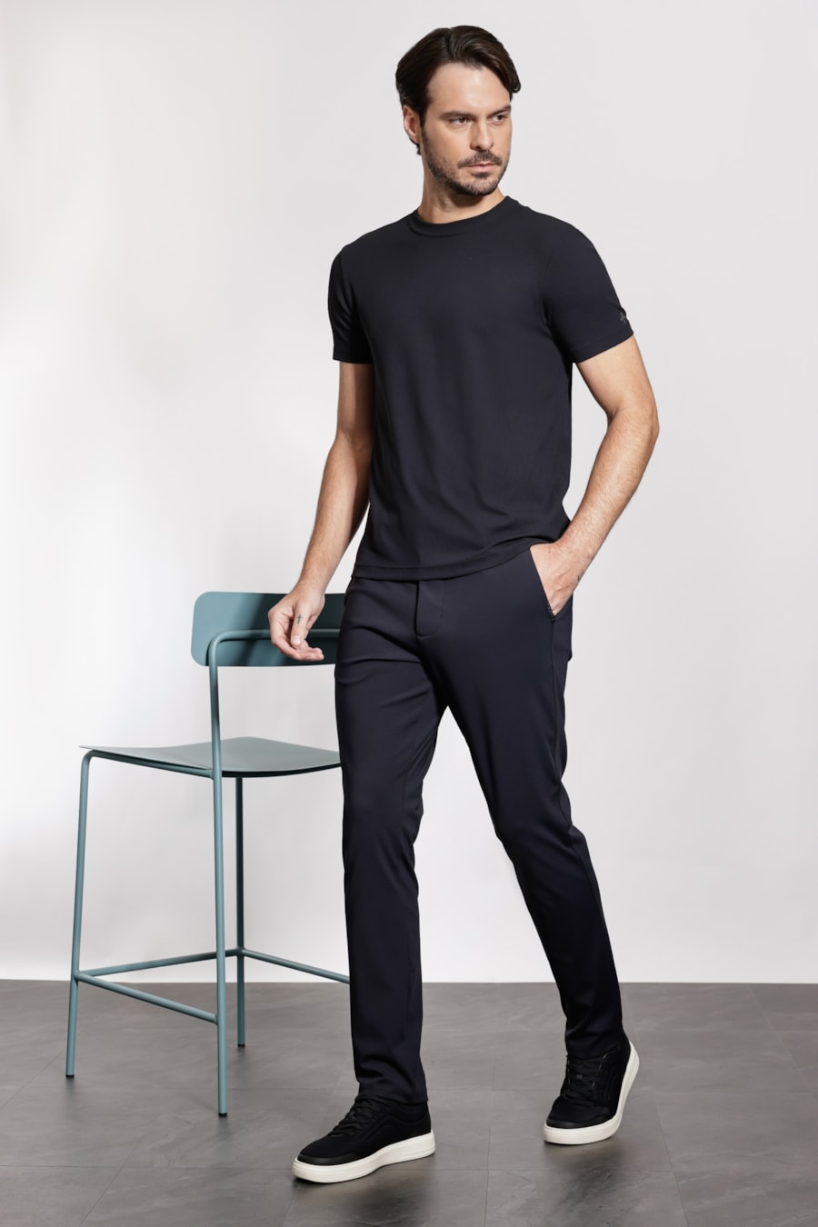 Camiseta Manga Curta Piquet Everyday Preto — foto 2 de 6