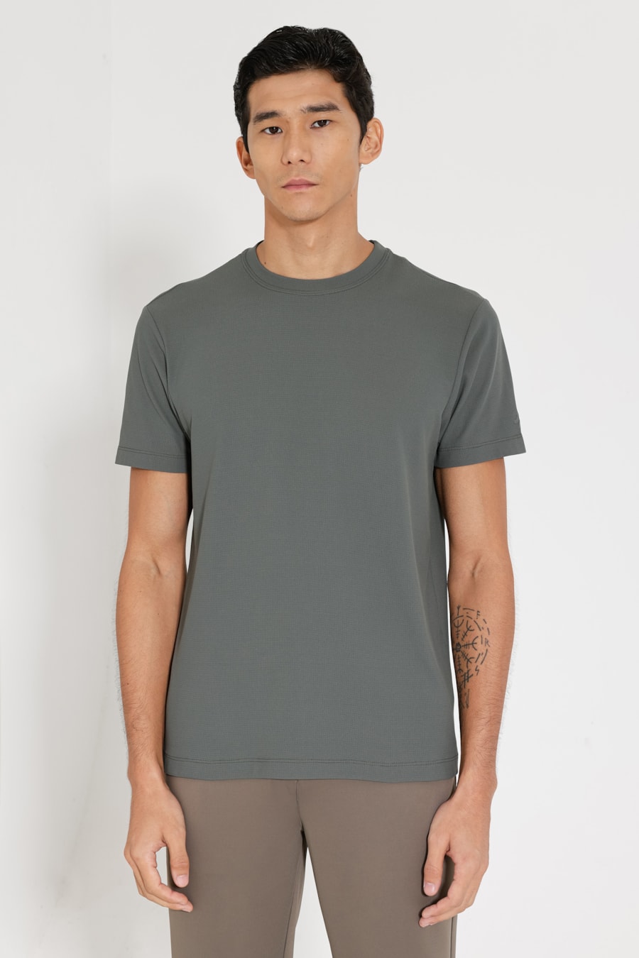 Camiseta Manga Curta Piquet Everyday Verde Oliva — foto 1 de 5