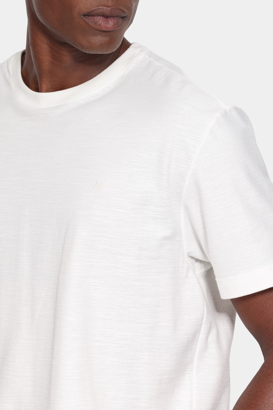 Camiseta Manga Curta Piquet Flame Off White — foto 3 de 5