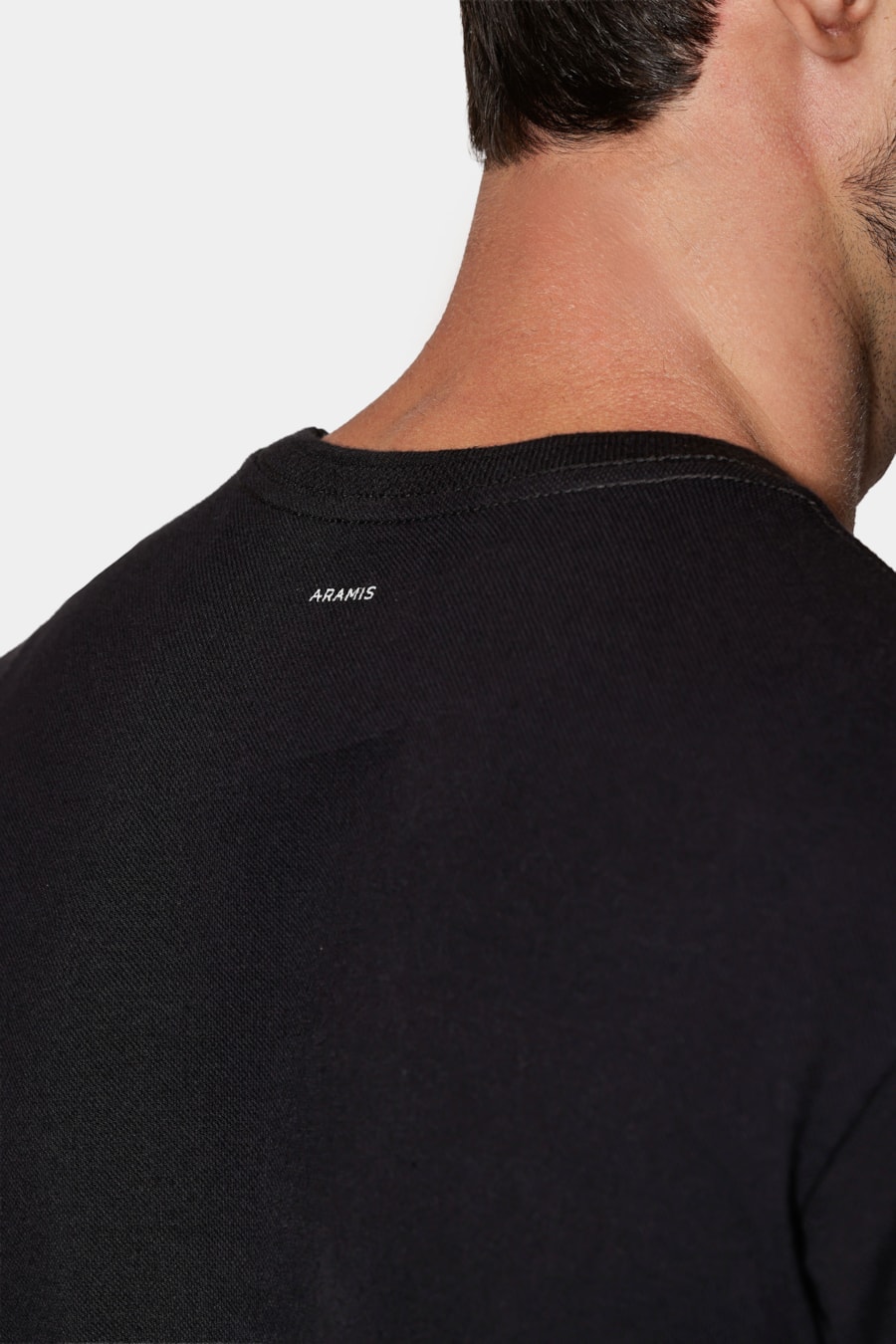 Camiseta Manga Curta Piquet Gola Jacquard Preto — foto 4 de 6