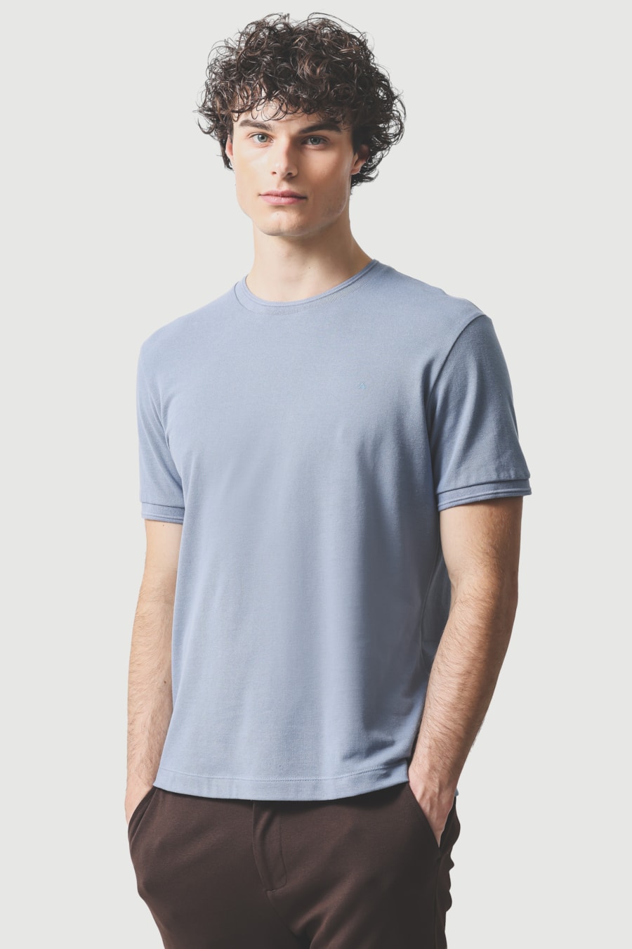 Camiseta Manga Curta Piquet Gola Relevo Aluminio 117 — foto 1 de 5
