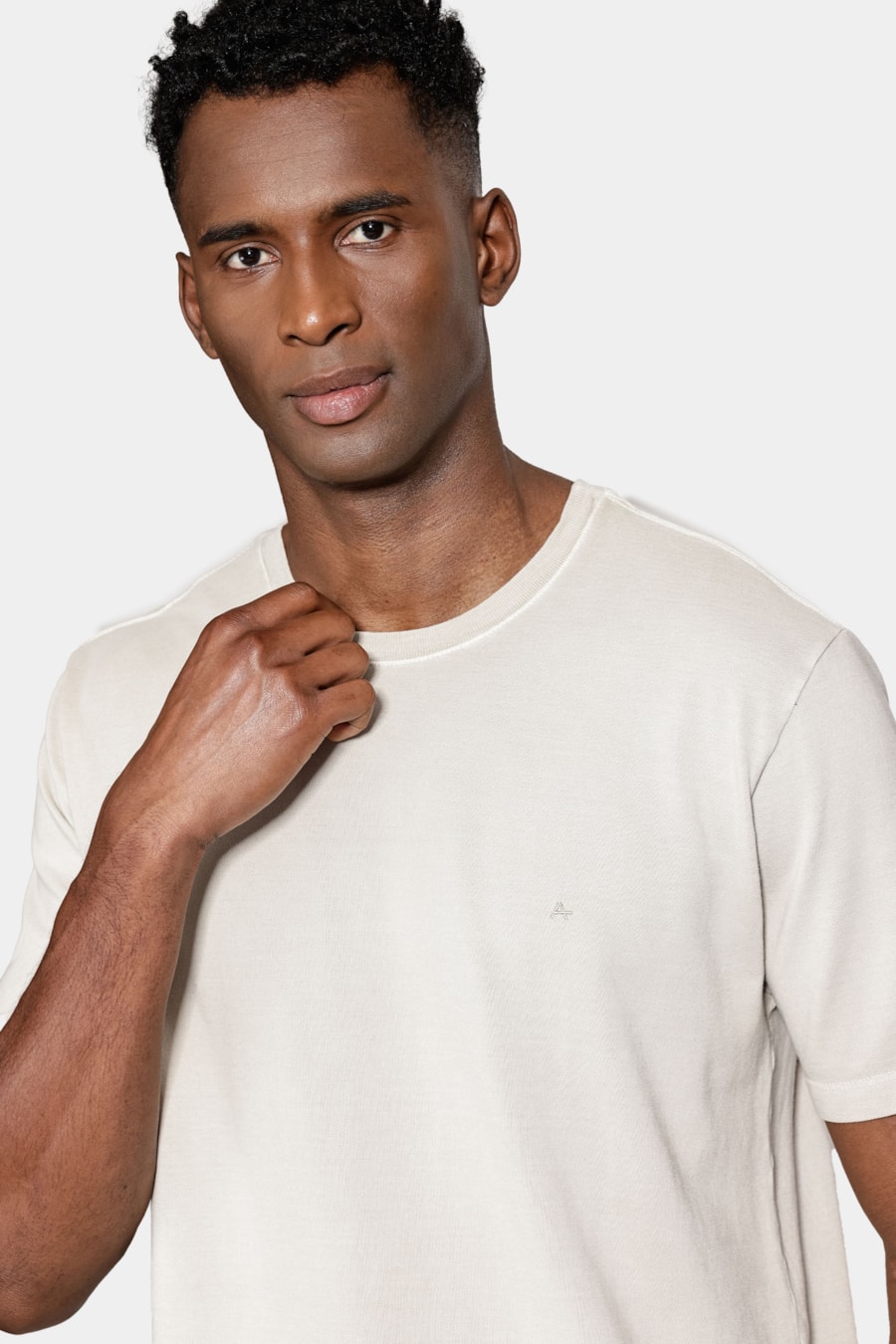 Camiseta Manga Curta Piquet Lavado Bege — foto 3 de 5