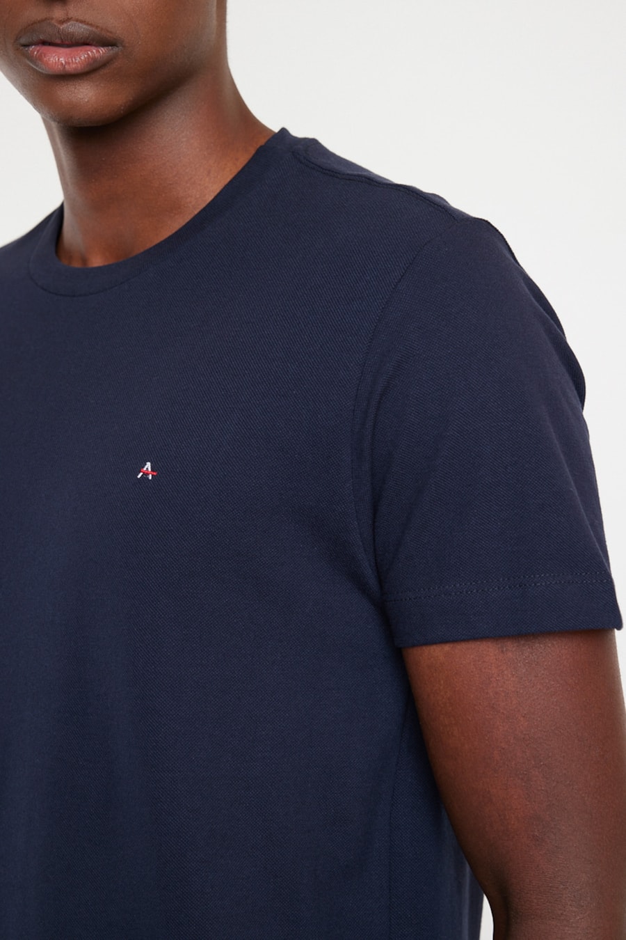 Camiseta Manga Curta Piquet Marinho — foto 1 de 2