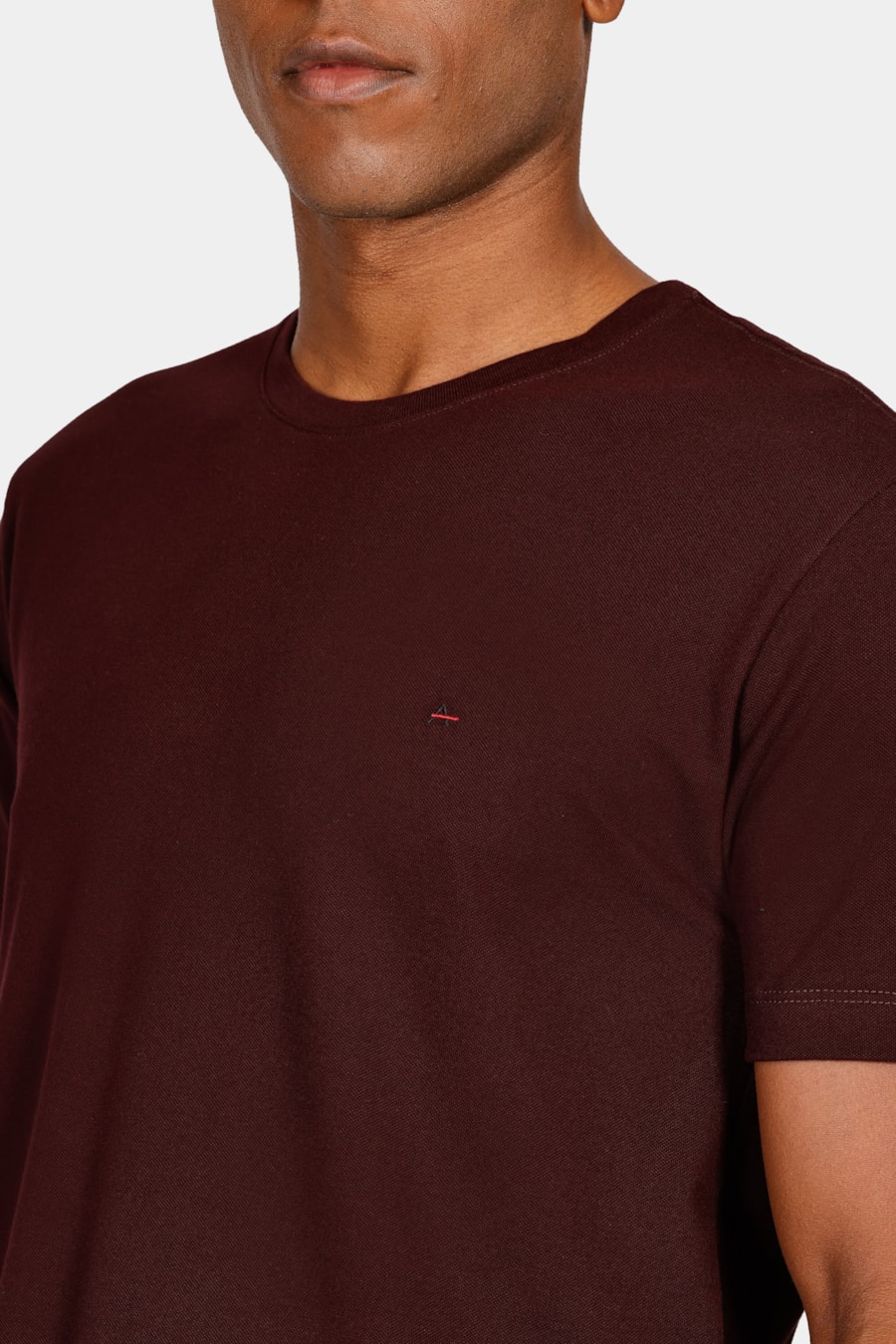 Camiseta Manga Curta Piquet Marrom — foto 3 de 4