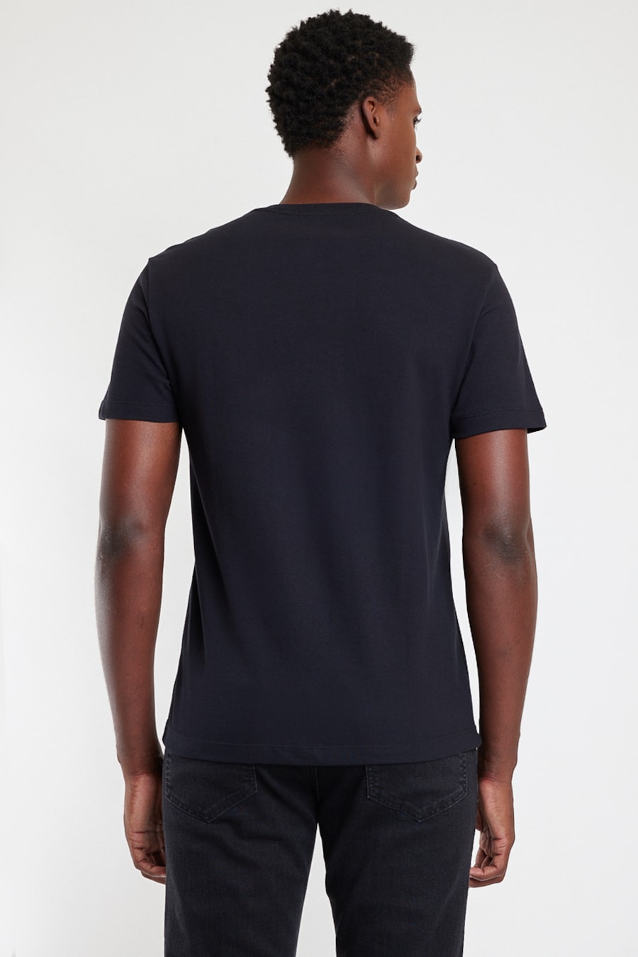 Camiseta Manga Curta Piquet Preto — foto 2 de 2