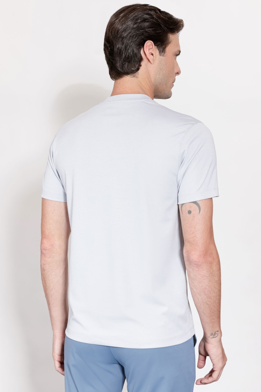 Camiseta Manga Curta Poliamida Mescla Azul Indigo — foto 4 de 5