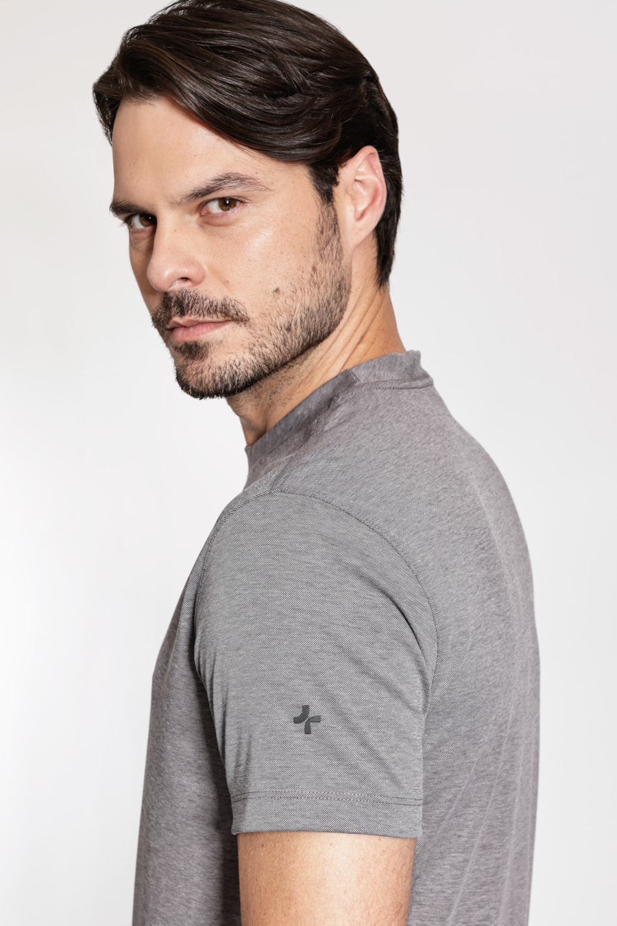 Camiseta Manga Curta Poliamida Mescla Preto — foto 3 de 5