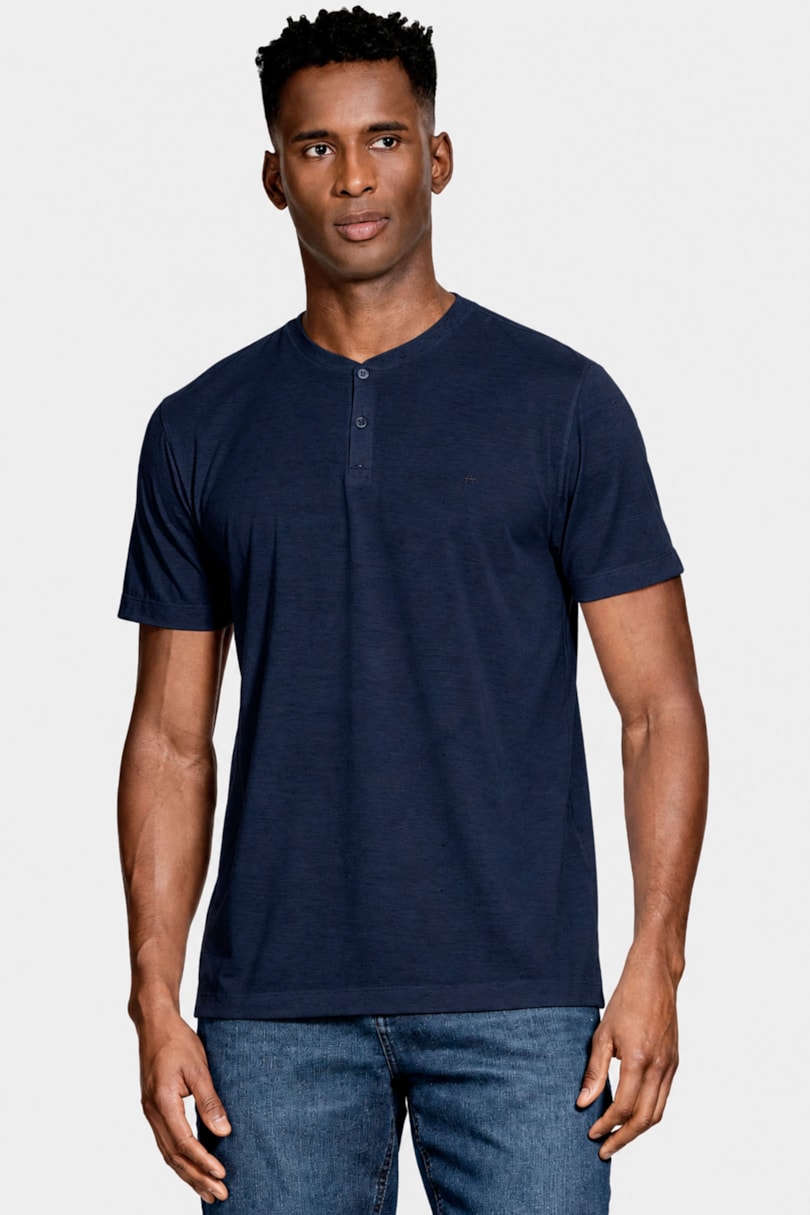 Camiseta Manga Curta Portuguesa em Blend de Linho Marinho
