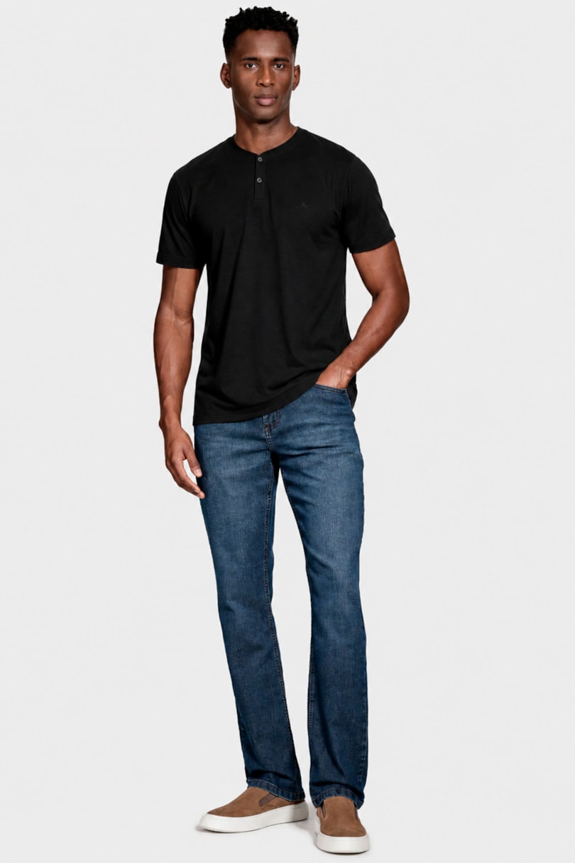 Camiseta Manga Curta Portuguesa em Blend de Linho Preto