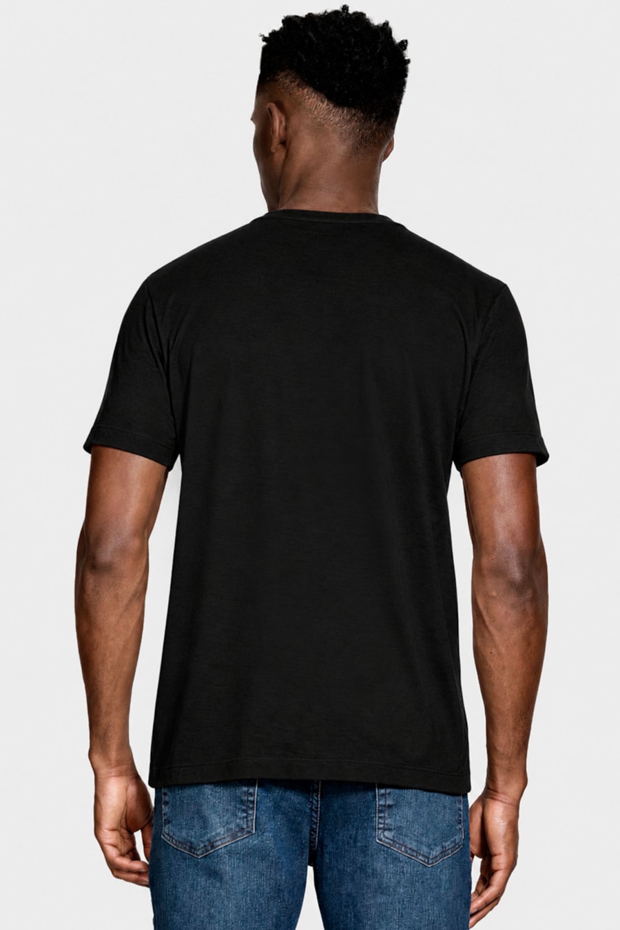 Camiseta Manga Curta Portuguesa em Blend de Linho Preto — foto 4 de 5
