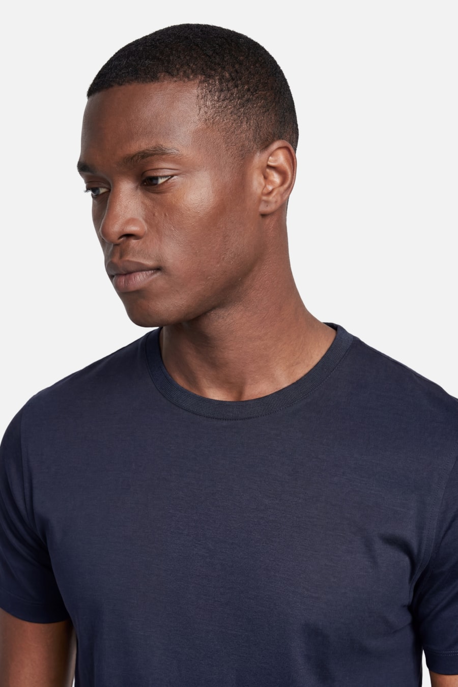 Camiseta Manga Curta Silk Blend Modal Marinho — foto 3 de 6