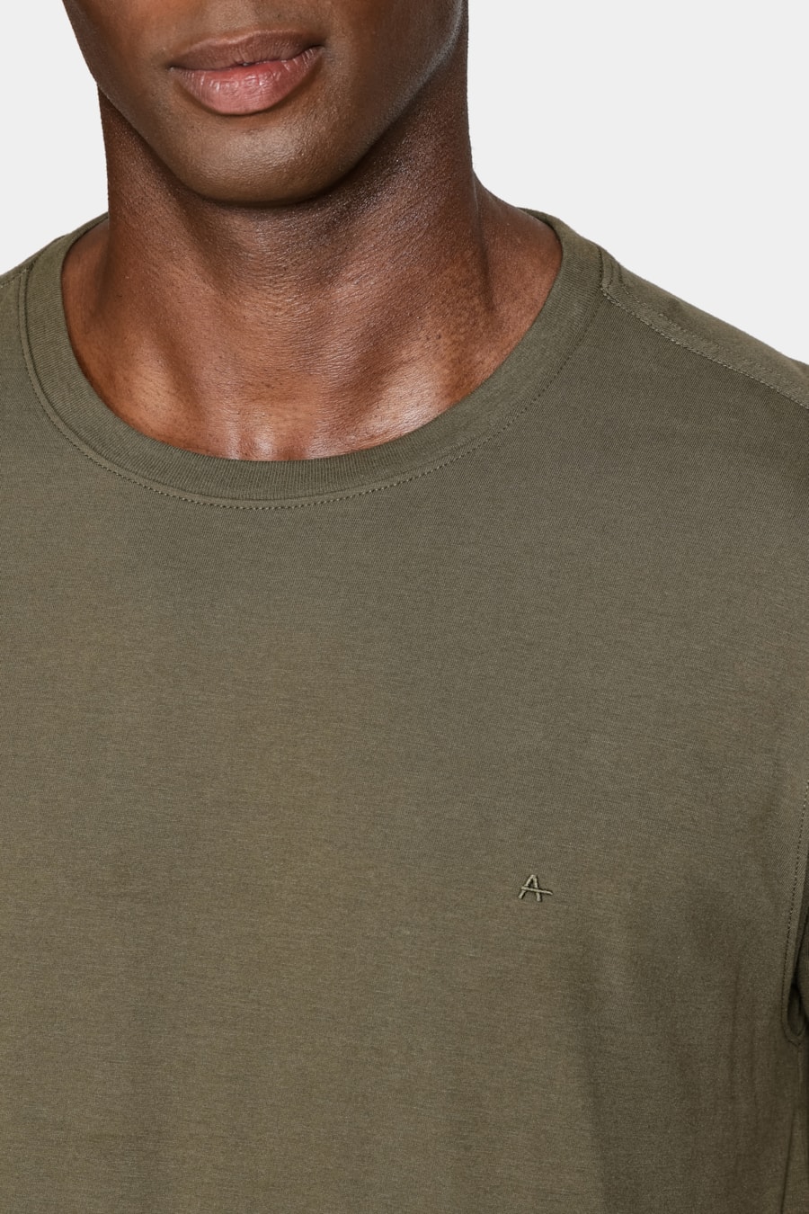 Camiseta Manga Curta Soft Comfort Militar — foto 3 de 5