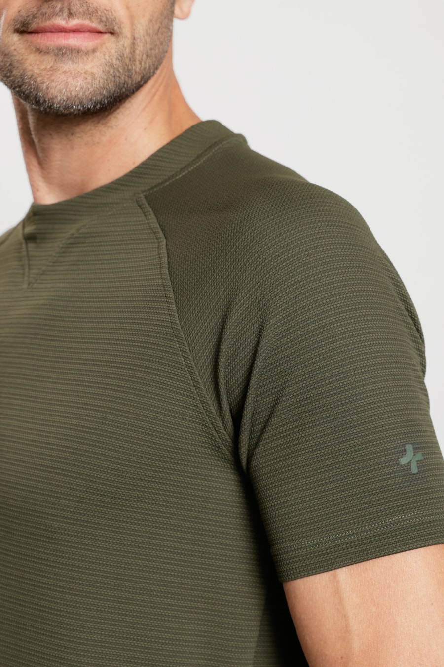 Camiseta Manga Curta  Soft Duo Verde Militar — foto 4 de 7