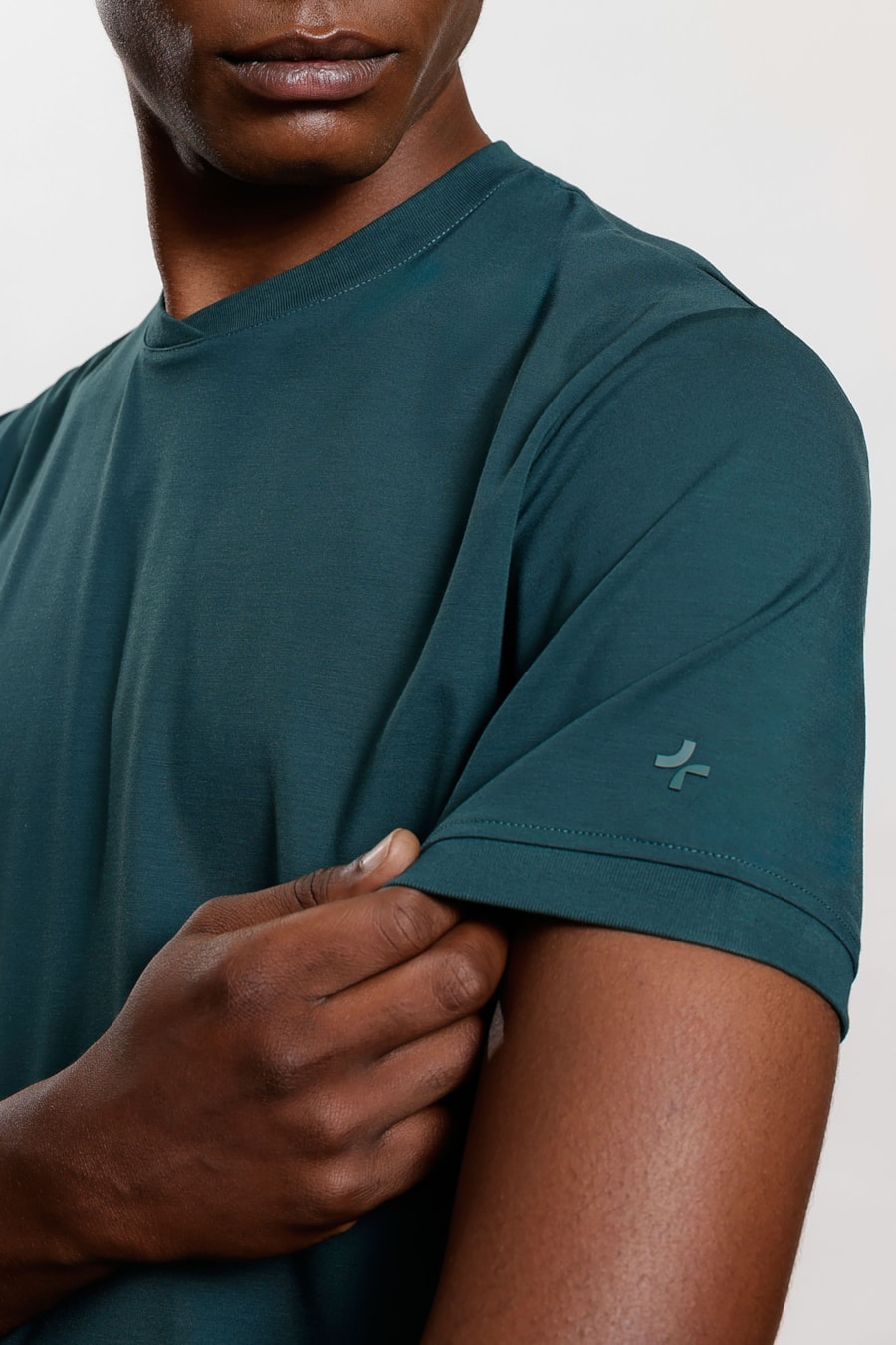 Camiseta Manga Curta Soft Duo Verde Urban — foto 3 de 5