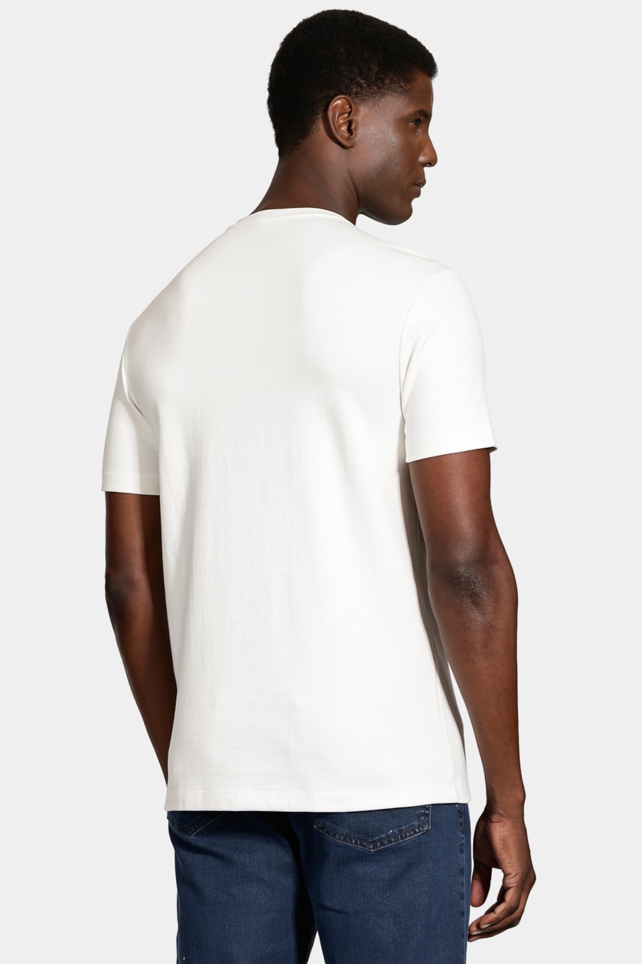 Camiseta Manga Curta Suedine Mini Off White — foto 4 de 5