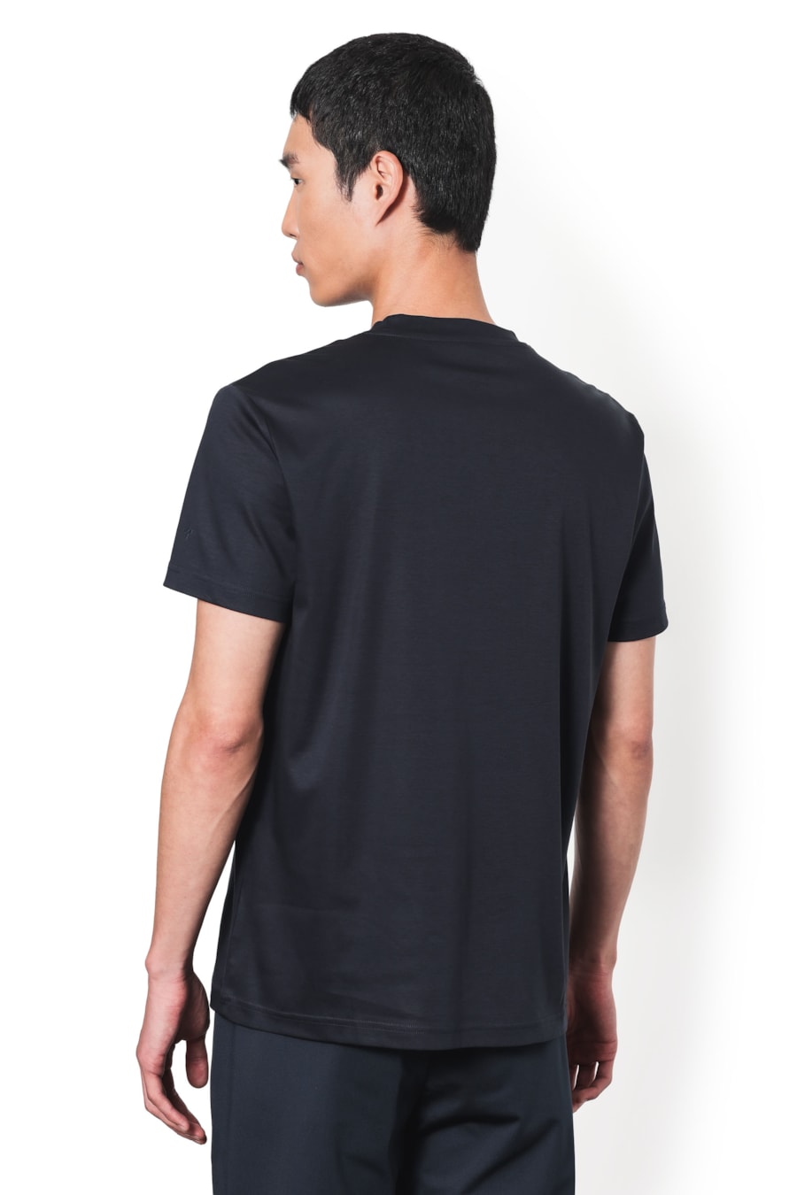 Camiseta Manga Curta Tencel Soft Marinho — foto 5 de 6