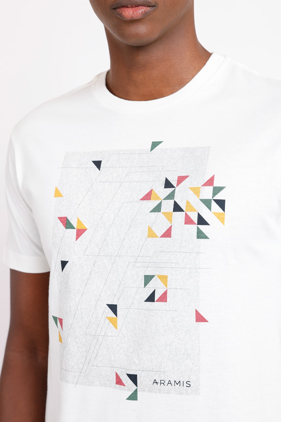 Camiseta Manga Curta Triangle Off White — foto 1 de 2