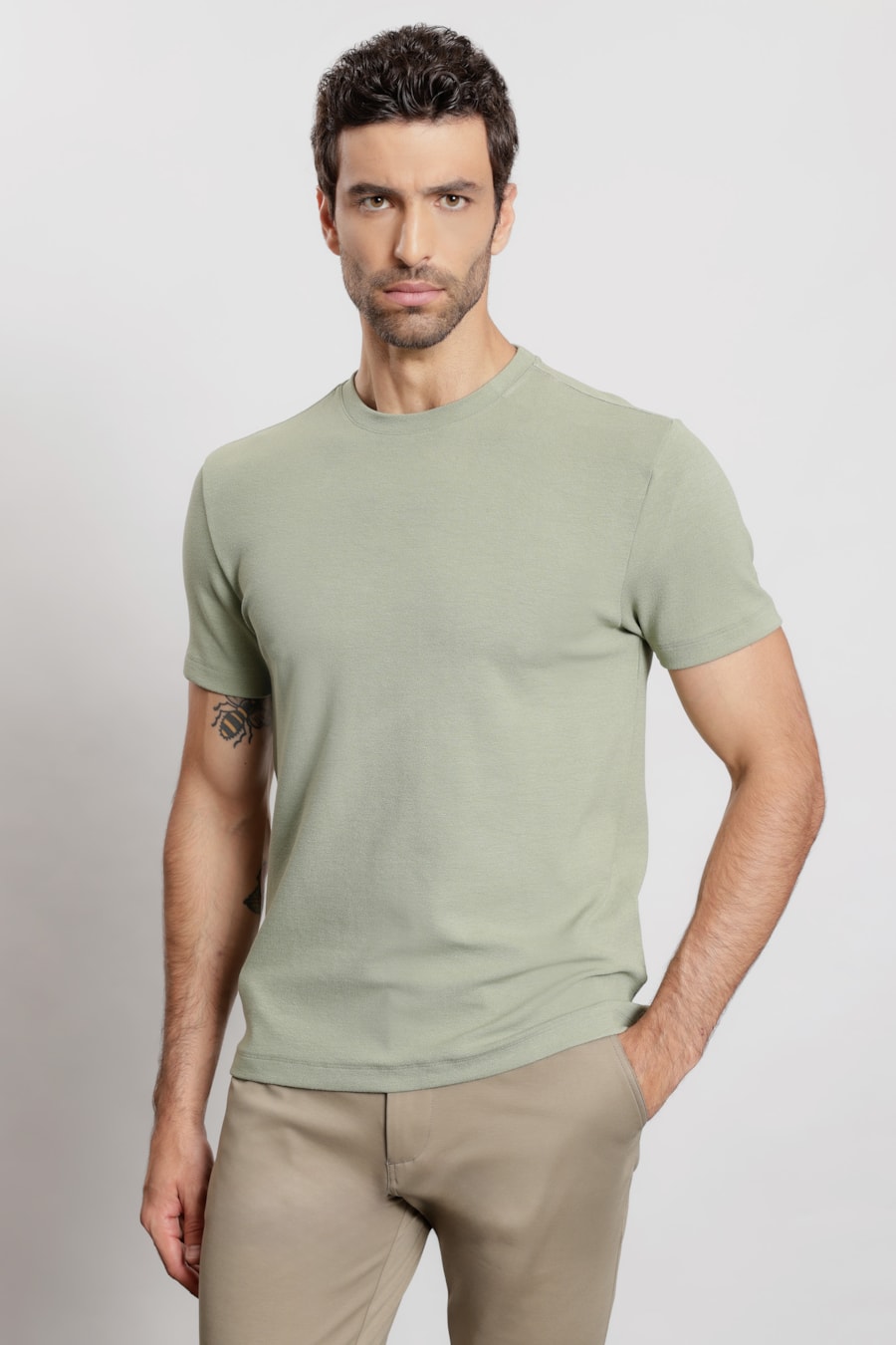 Camiseta Manga Curta Visco Flex Verde Sálvia — foto 1 de 5