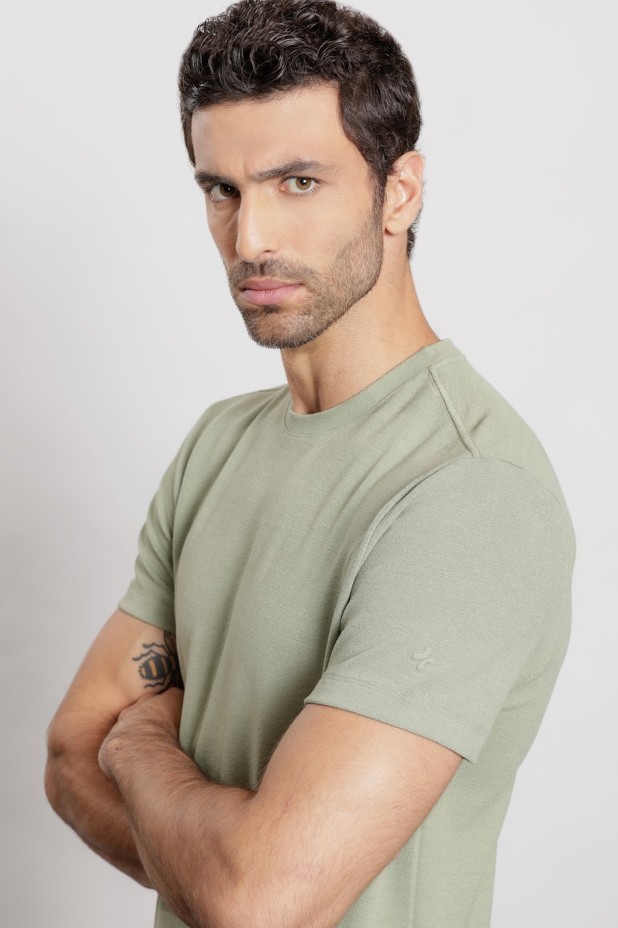 Camiseta Manga Curta Visco Flex Verde Sálvia — foto 3 de 5