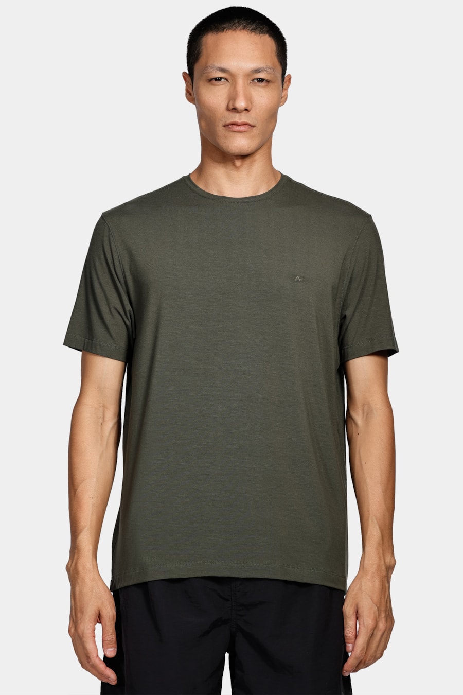 Camiseta Manga Curta Viscolycra Verde Folha Seca — foto 1 de 4