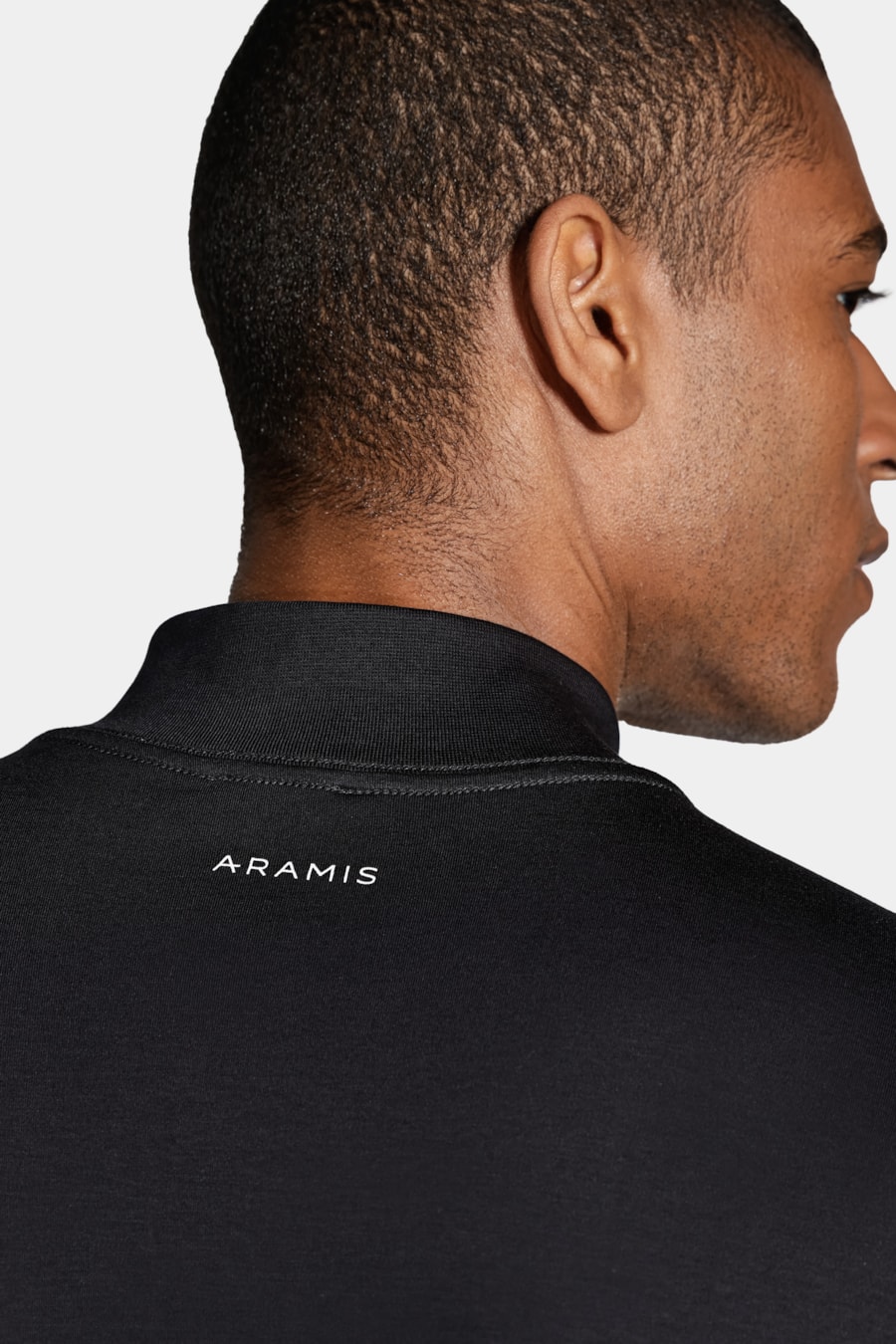 Camiseta Manga Longa Gola Alta Hermes Preto — foto 4 de 5