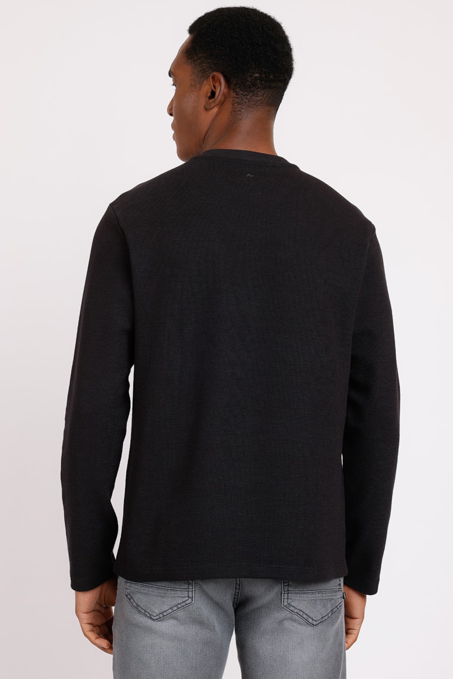 Camiseta Manga Longa Preto — foto 2 de 2
