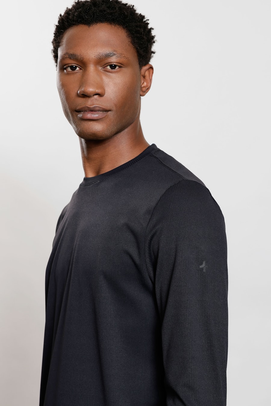 Camiseta Manga Longa Rib Flex Preto — foto 3 de 5