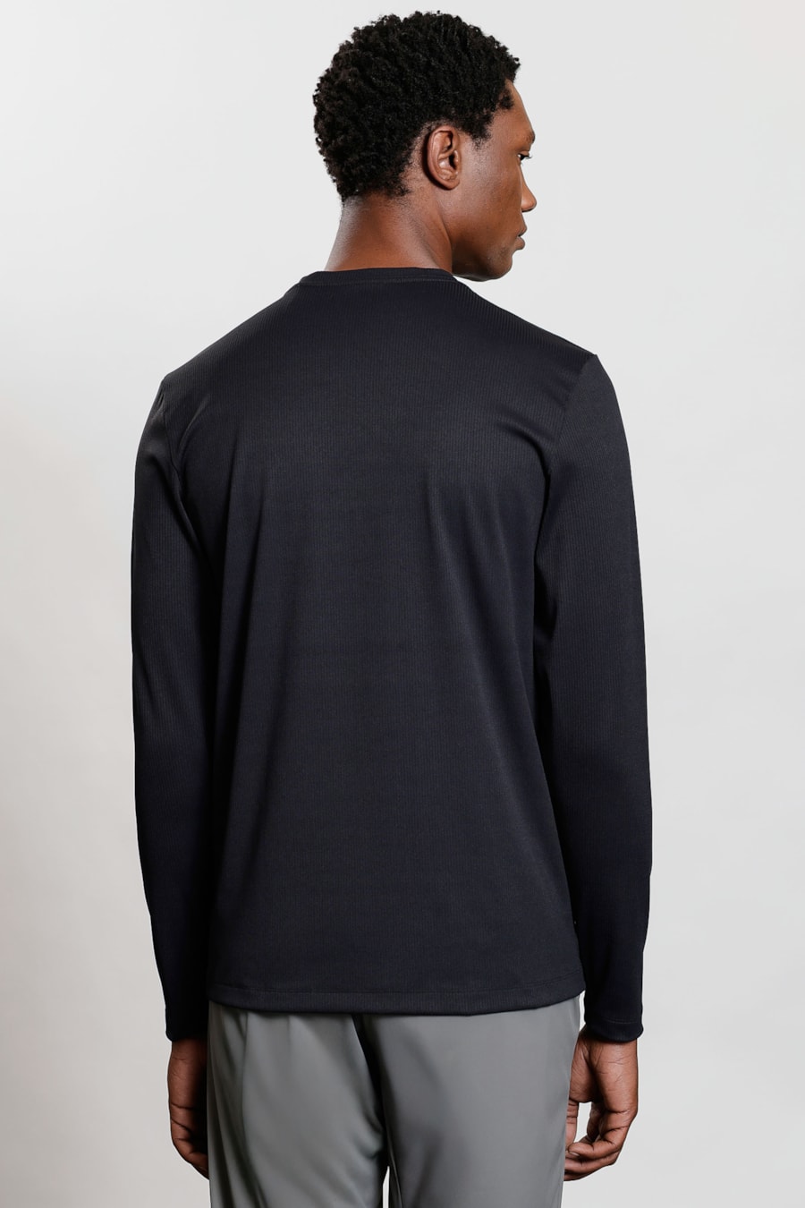 Camiseta Manga Longa Rib Flex Preto — foto 4 de 5