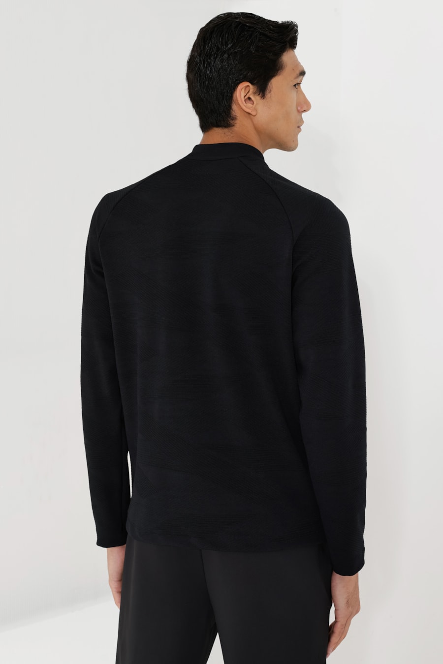Camiseta Manga Longa Tech Jacquard Preto — foto 4 de 5