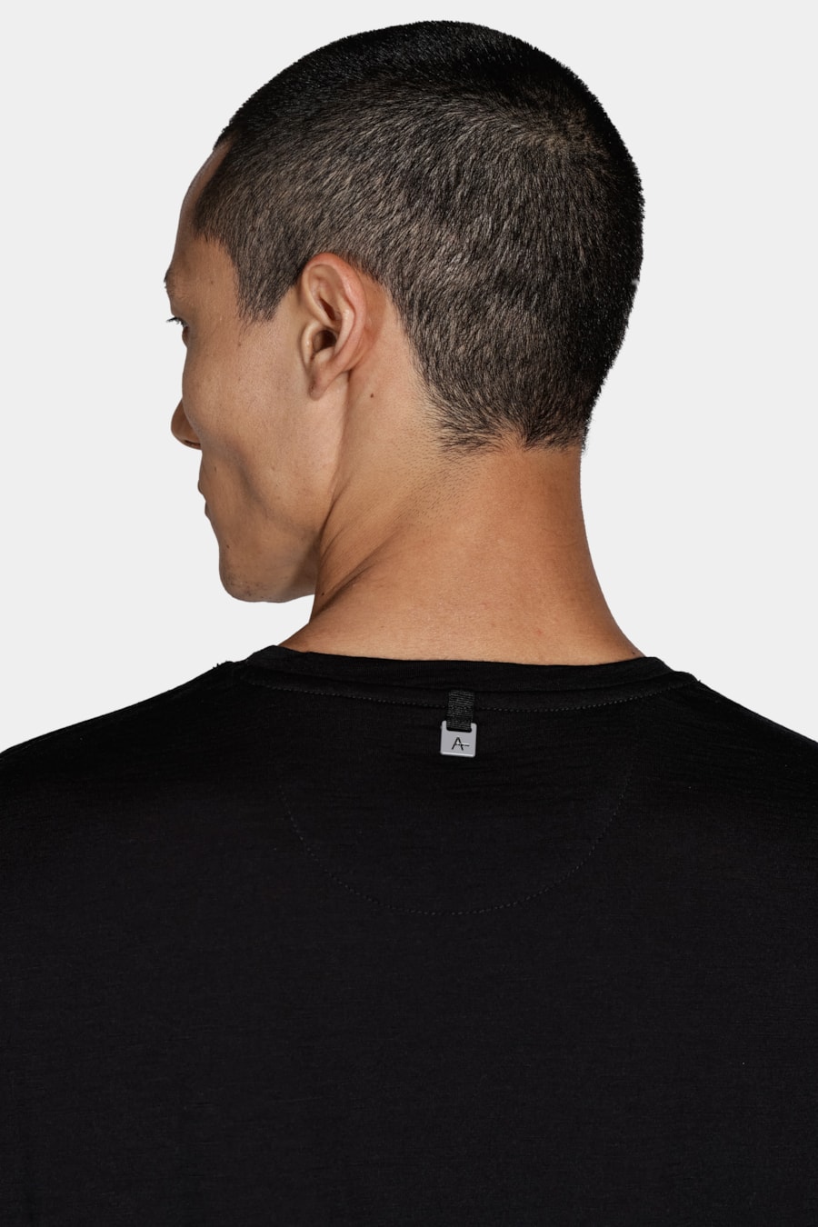Camiseta Merino Wool Preto — foto 3 de 5