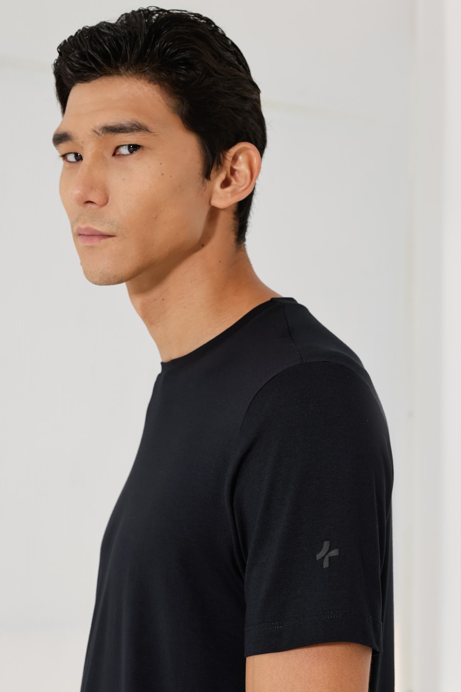 Camiseta Modal Everyday Preto — foto 3 de 5