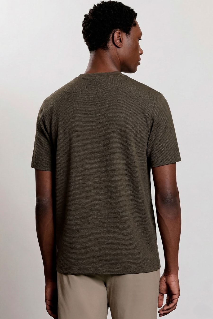 Camiseta Oversize Malha Dupla Fume — foto 4 de 5