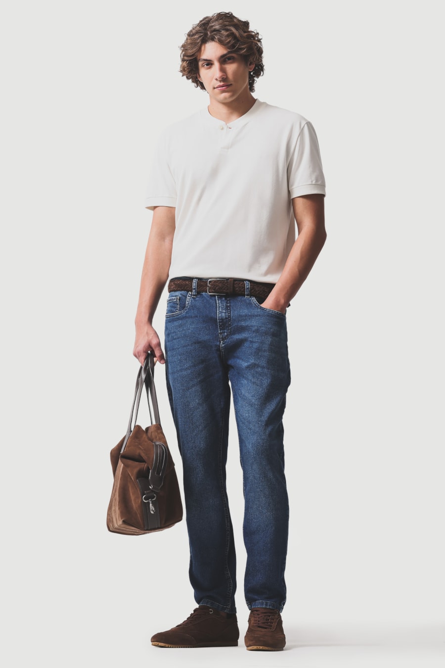 Camiseta Piquet Gola Portuguesa Off White — foto 2 de 5