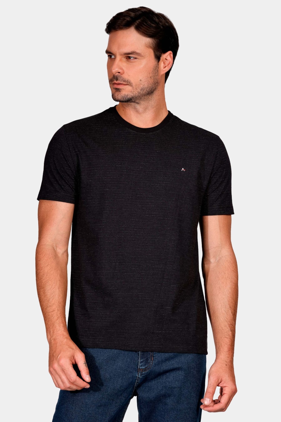 Camiseta Regular Manga Curta Maquinetada Preto — foto 1 de 4