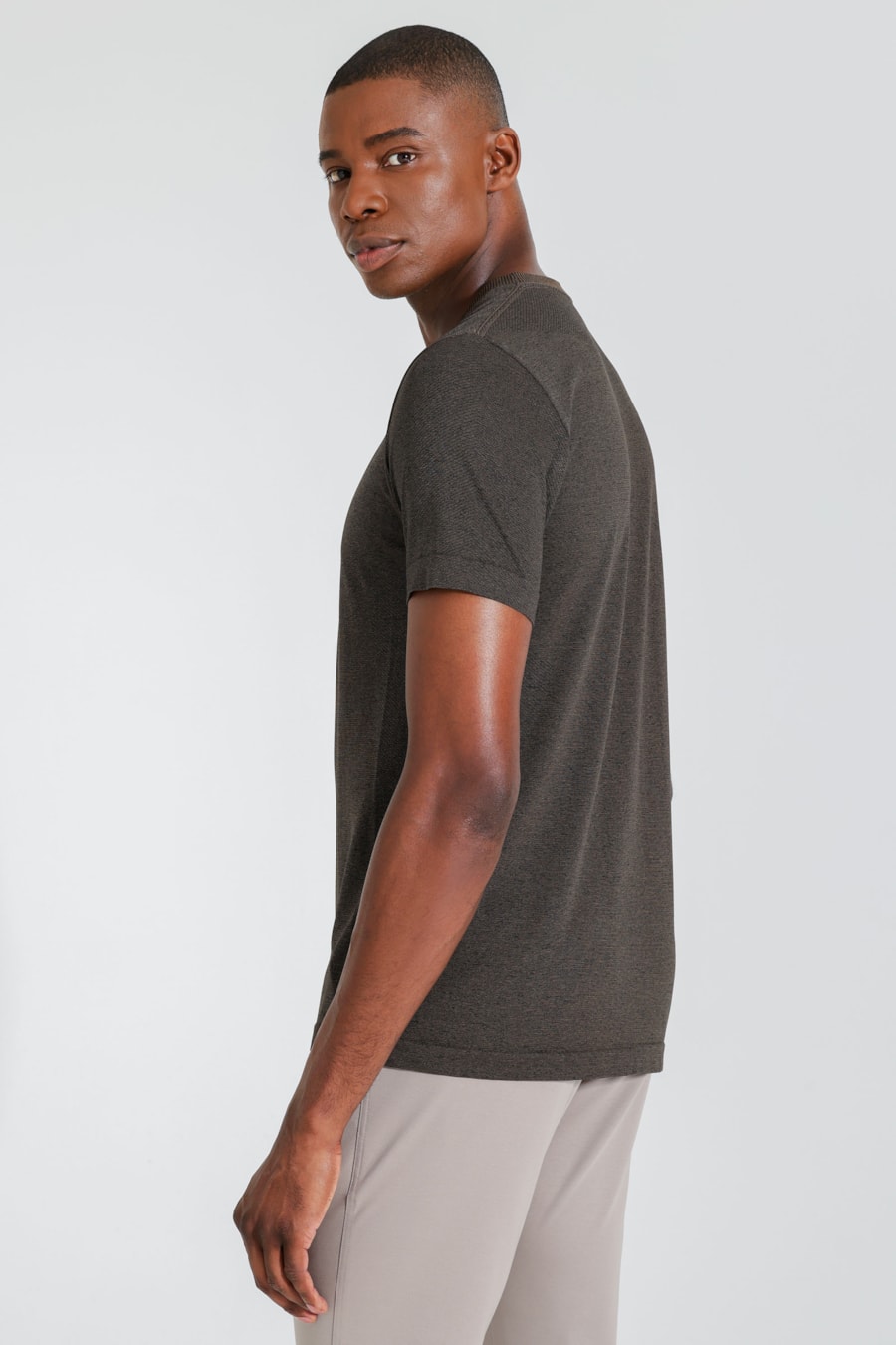 Camiseta Seamless Jacquard Ocre — foto 4 de 5
