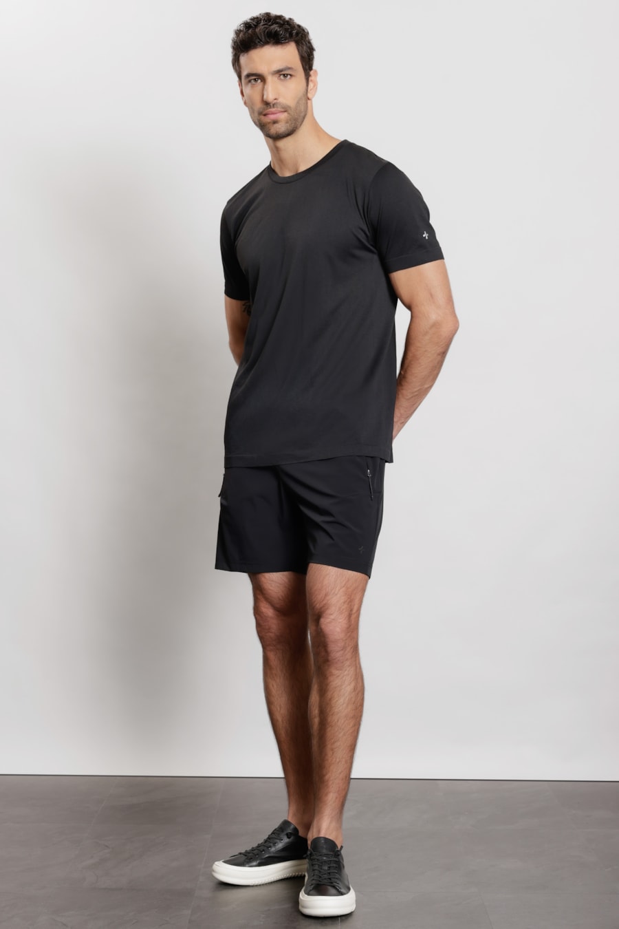 Camiseta Seamless Jacquard Preto — foto 2 de 5