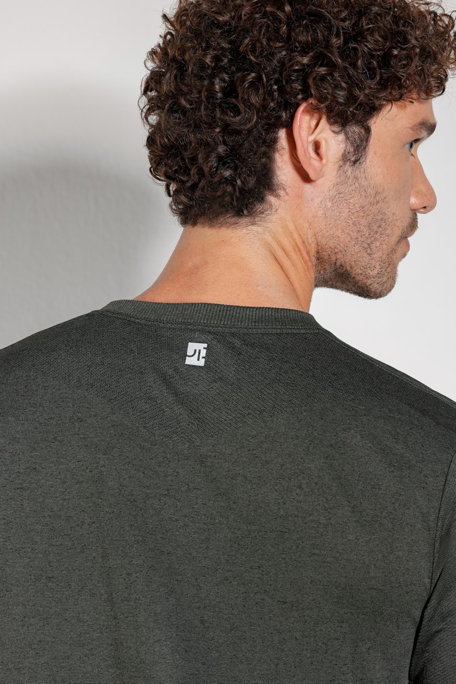 Camiseta Seamless Jacquard Verde Militar — foto 3 de 5