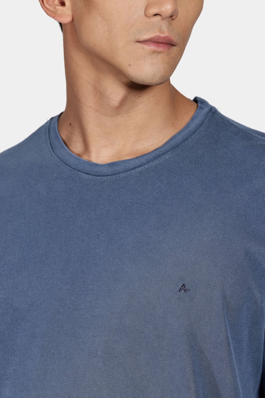 Camiseta Stonada Azul Cobalto — foto 3 de 5