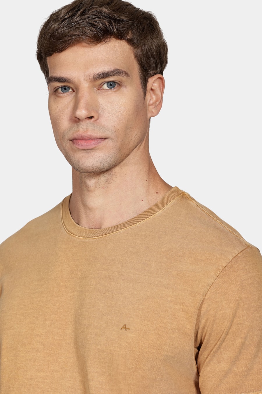 Camiseta Stonada Mostarda — foto 3 de 5
