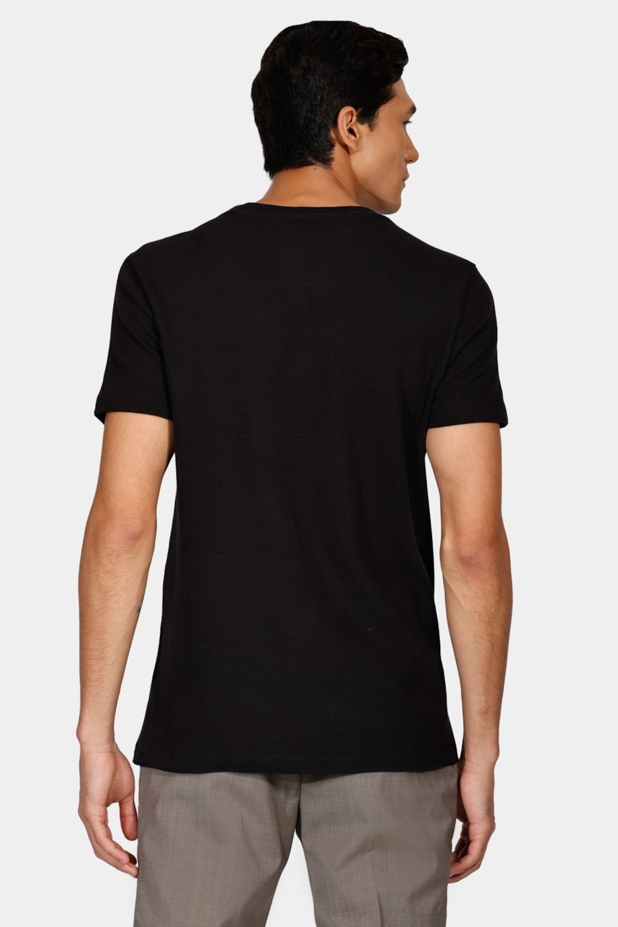 Camiseta Suedine Canelado Liso Aramis Preto — foto 4 de 4