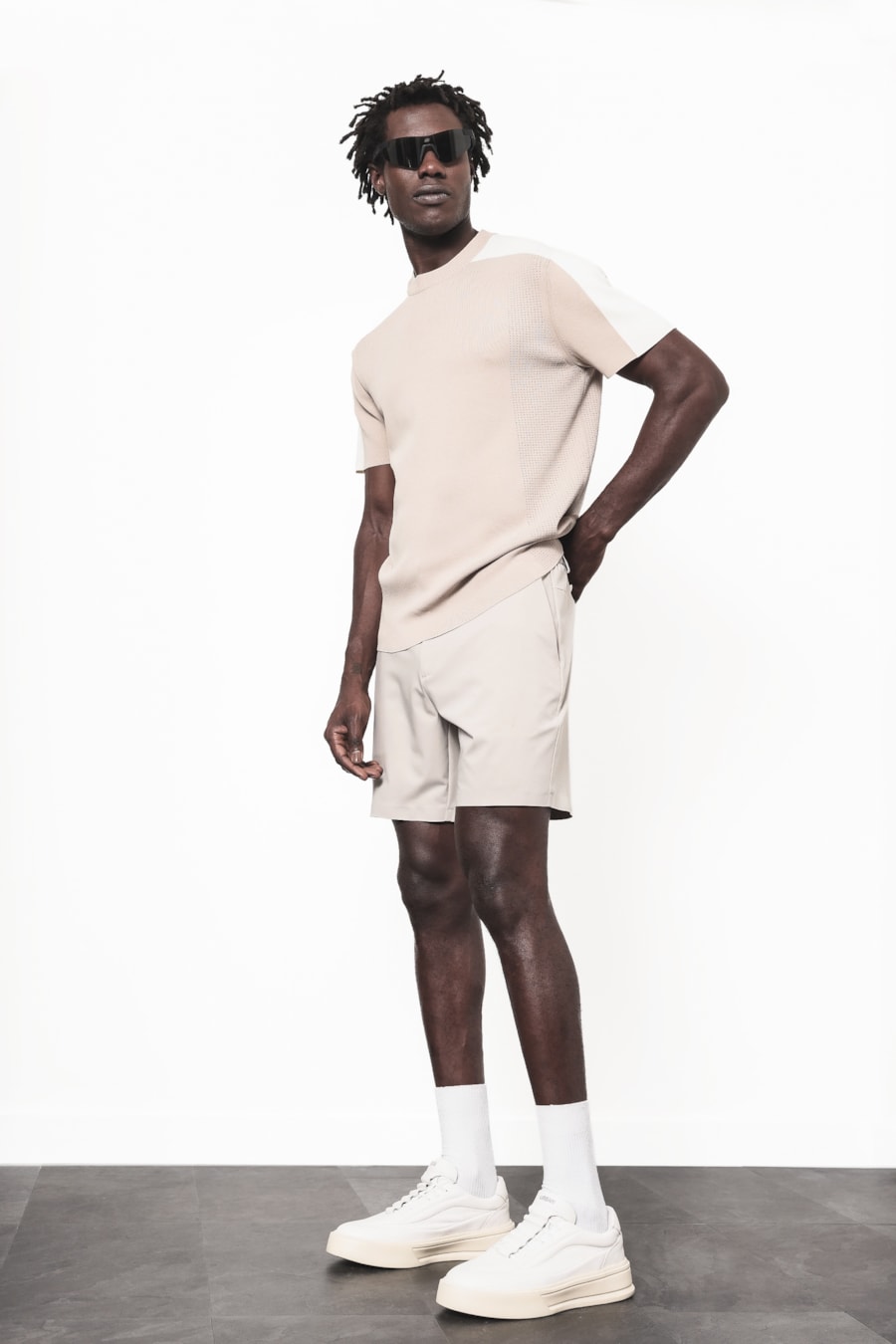 Camiseta Tricot Airflow Knit Amendoa — foto 2 de 9