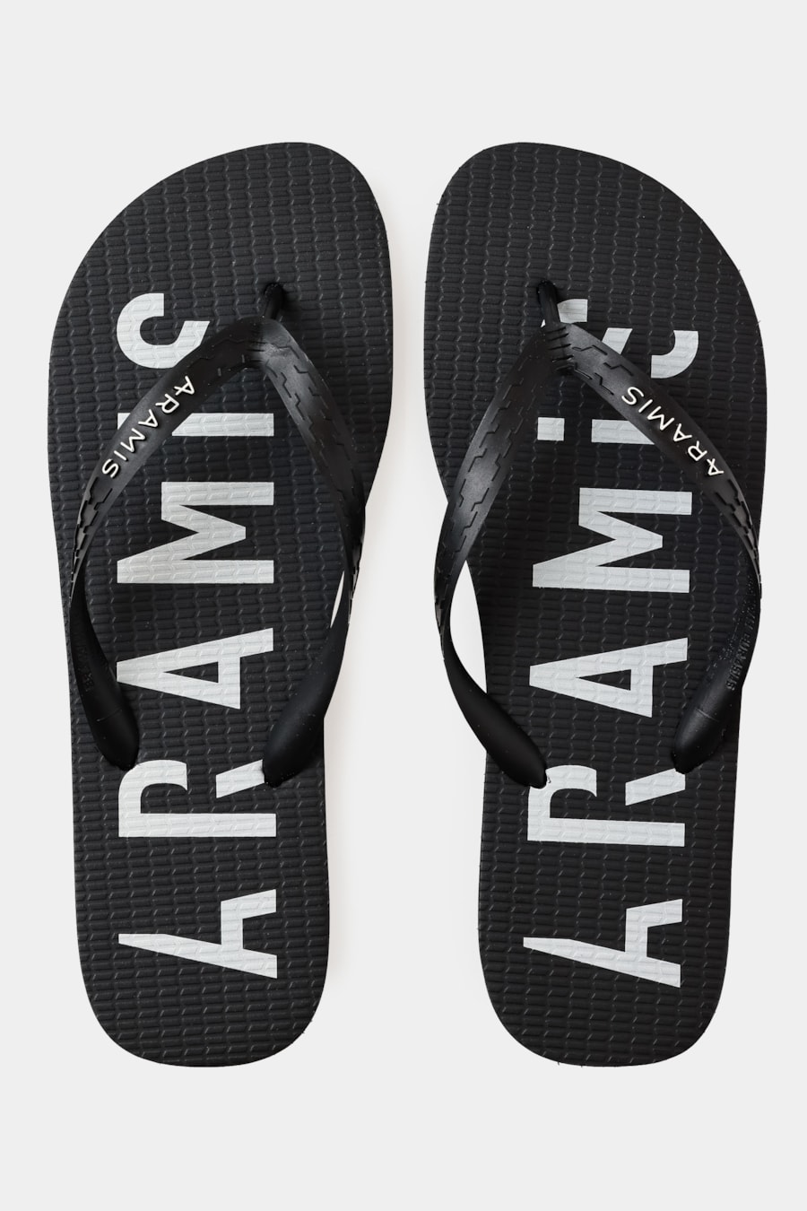 Chinelo Aramis Logo Lines Preto — foto 2 de 3