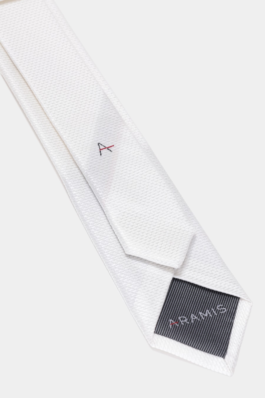 Gravata Jacquard Seda Triangle Branco — foto 3 de 4