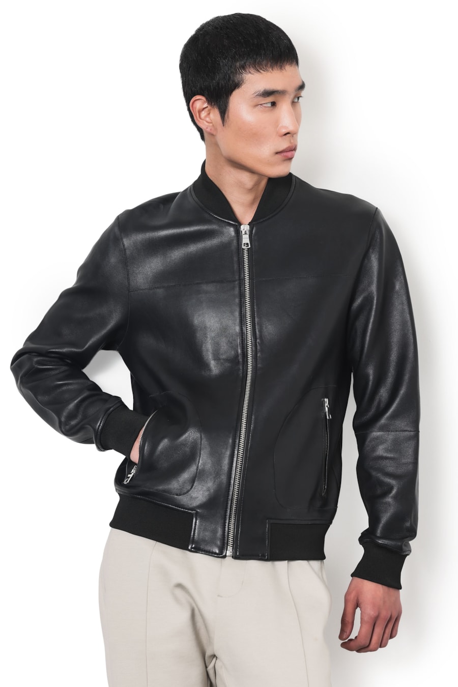 Jaqueta Bomber Couro Flex Preto — foto 1 de 5
