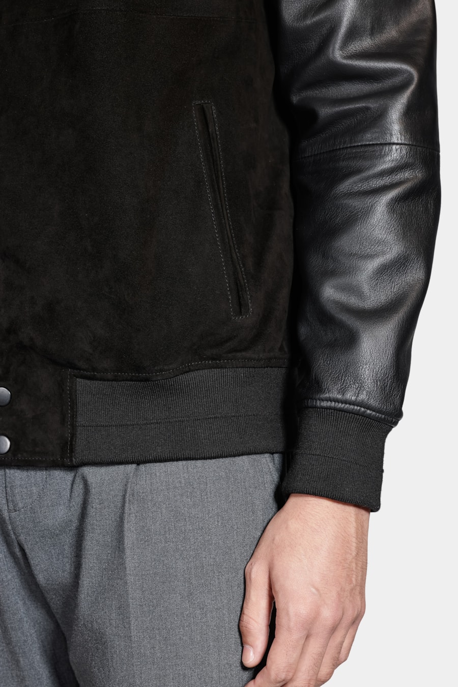 Jaqueta Bomber Couro Special Edition Preto — foto 4 de 5