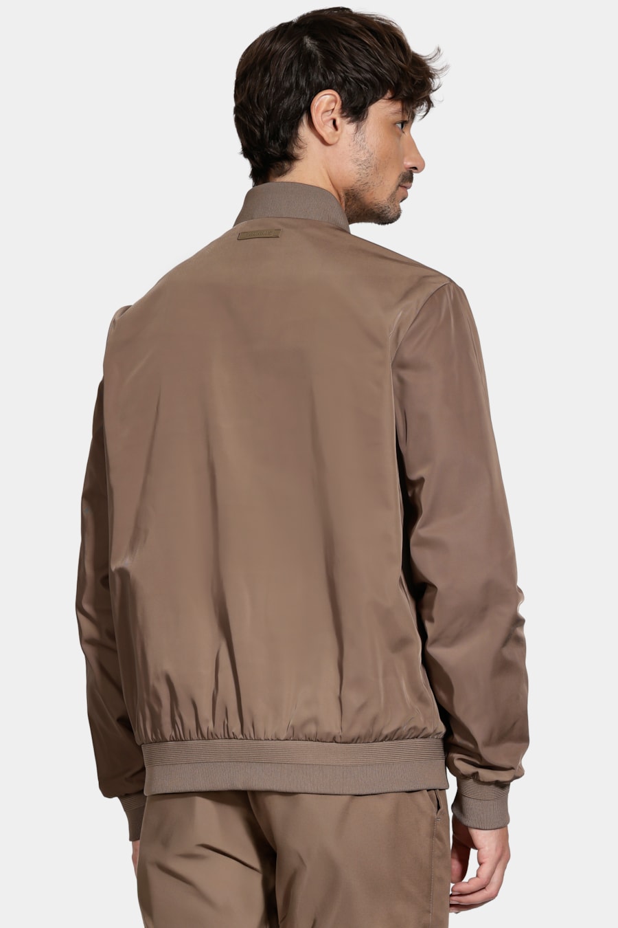 Jaqueta Bomber Nylon Liquid Repeller Charuto — foto 6 de 7