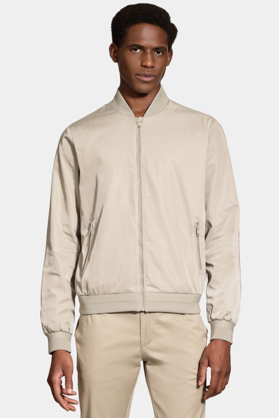 Jaqueta Bomber Nylon Liquid Repeller Fendi 117 — foto 1 de 7
